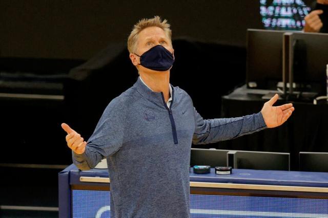 开云体育在线官网-为年轻交学费 勇士的挣扎赛季给科尔上了三节课